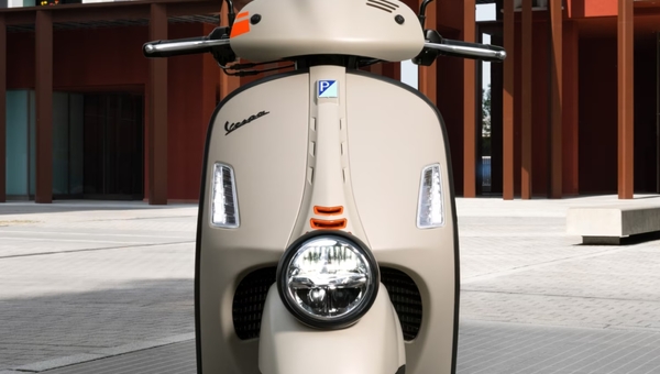 Vespa GTV 300 blocco 1
